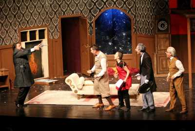 Yoldan Çıkan Oyun, Antalya Devlet Tiyatrosu